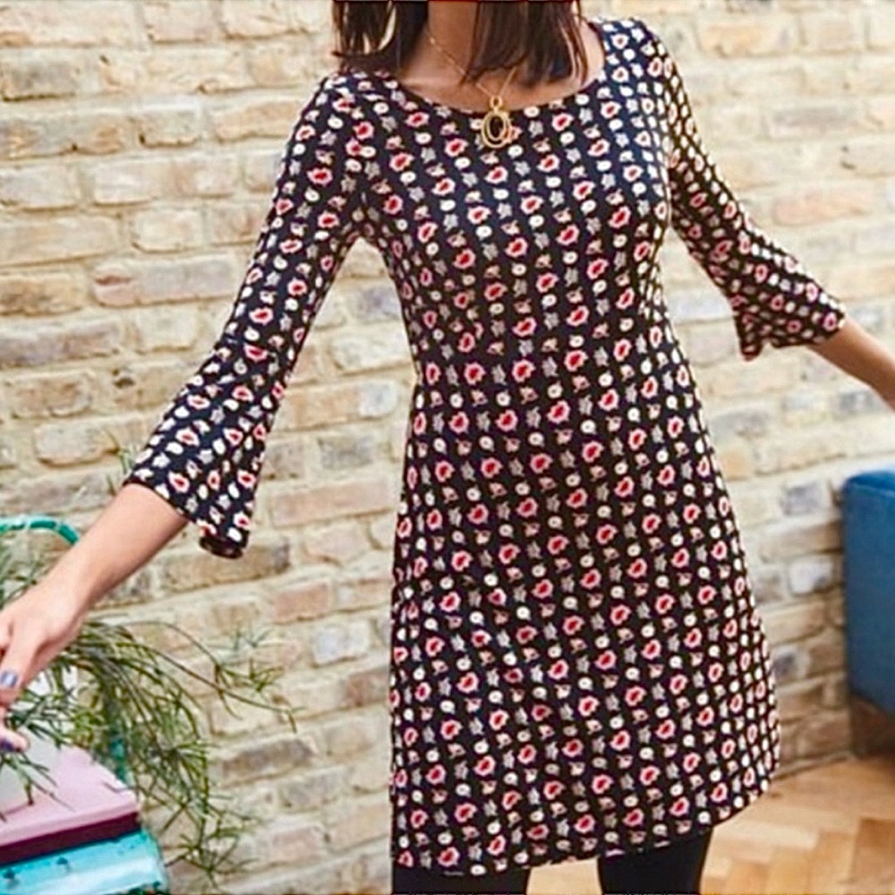 Boden Miriam Jersey Tunic Dress Bell
Sleeve Black Floral Print Size 12L